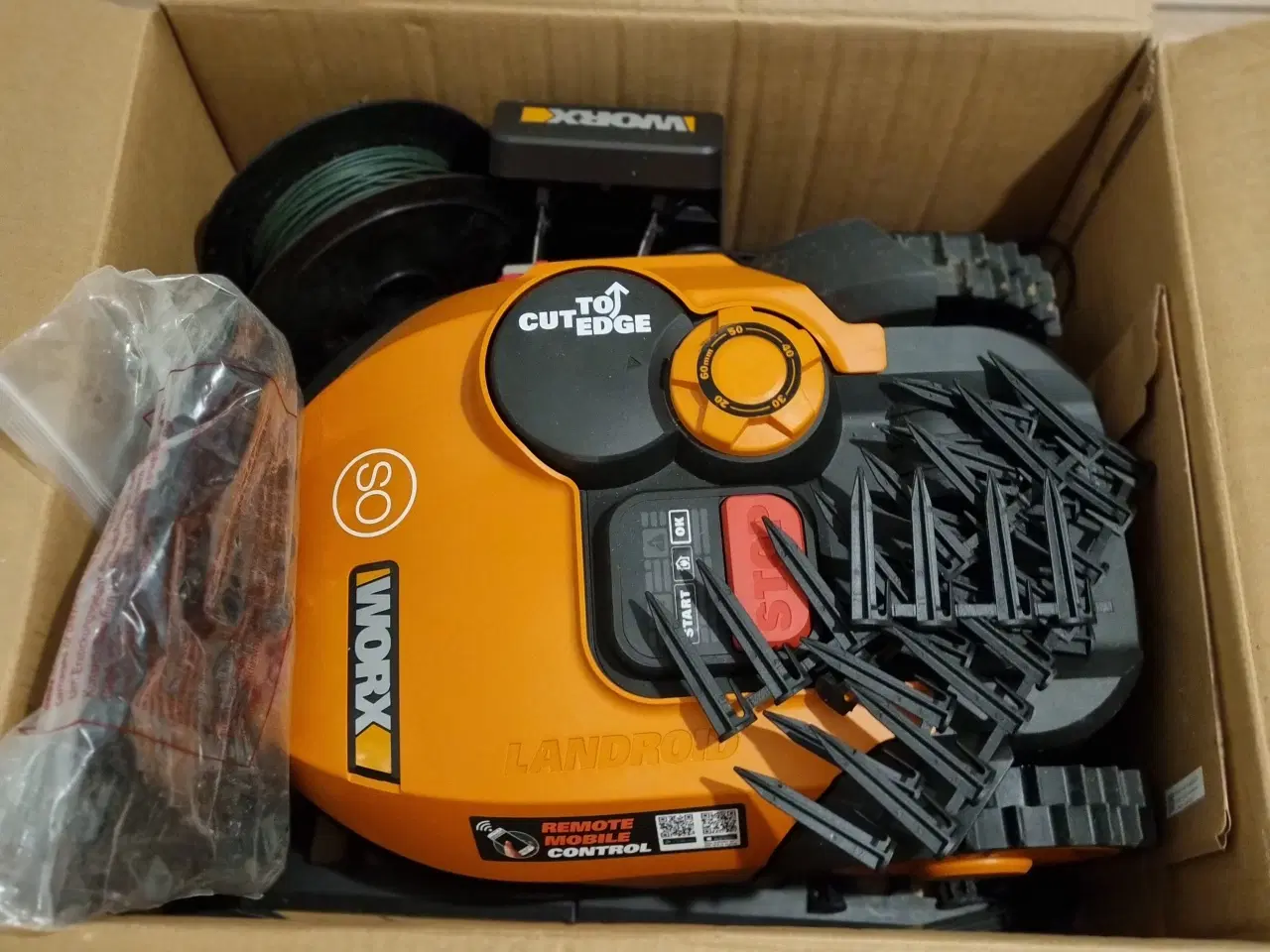 Billede 1 - Ny Robotplæneklipper