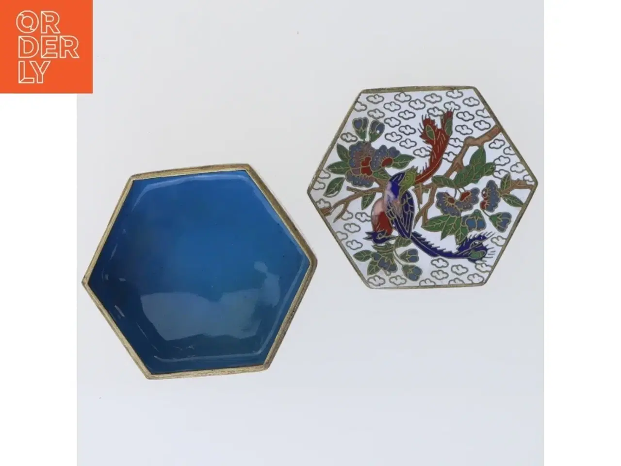 Billede 5 - Keramisk smykkeskrin med låg (str. 6,5 x 6 x 4 cm)