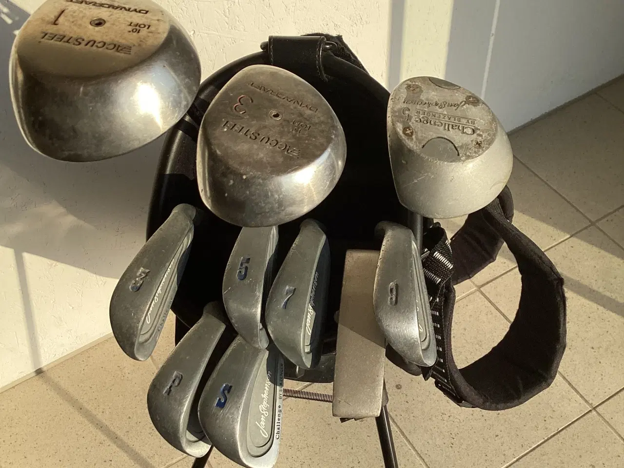 Billede 2 - Golfsæt Bærebag m/dobb,sele køller/ jern