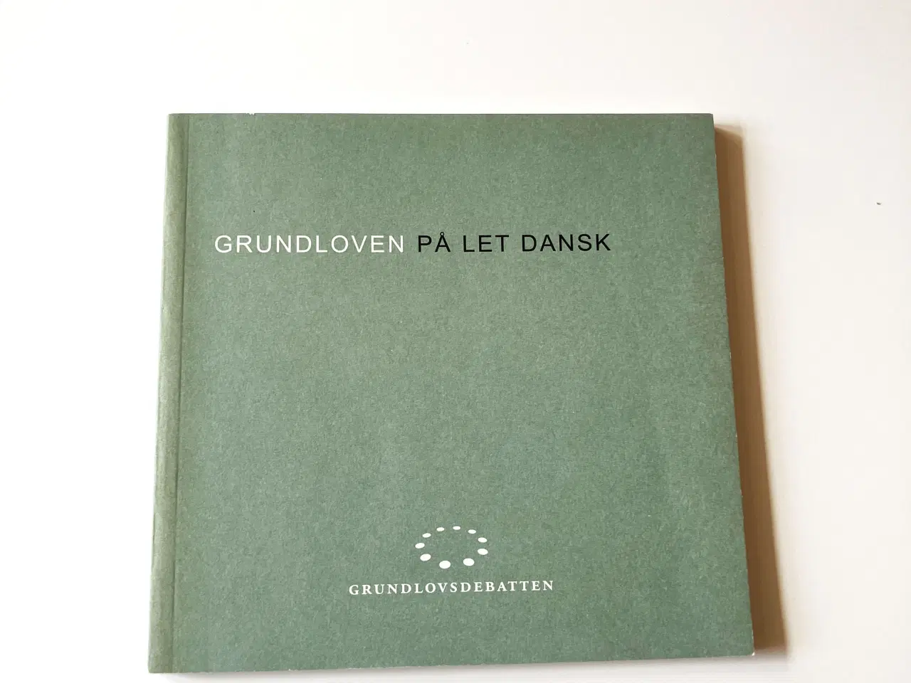 Billede 1 - Grundloven på let dansk