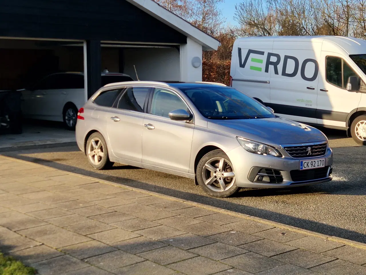 Billede 1 - Peugeot 308 1.2 thp Allure Sky