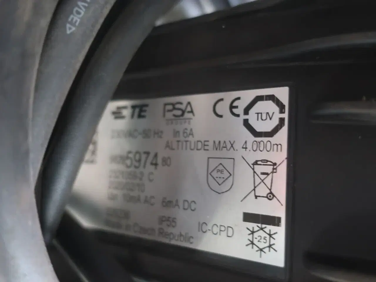 Billede 4 - Lader til plug-in hybrid