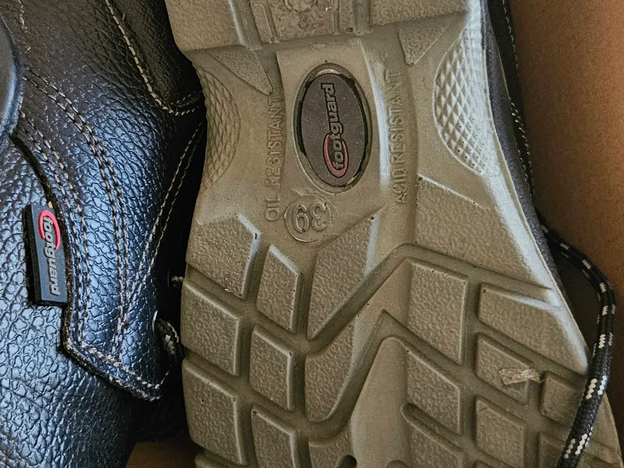 Billede 3 - Dame sikkerhedssko str 39