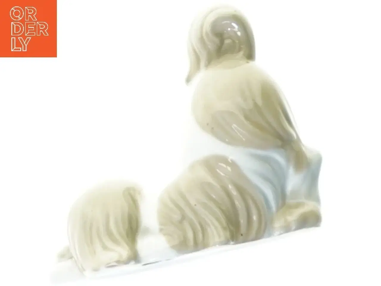 Billede 4 - Figur af hund fra Miquel (str. 10 x 11 cm)