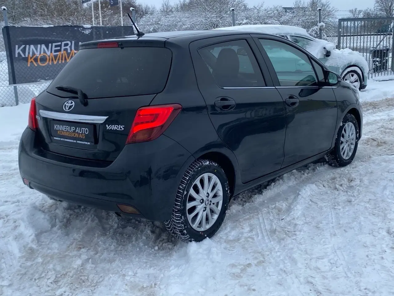 Billede 3 - Toyota Yaris 1,3 VVT-I Lounge Edition 100HK 5d 6g