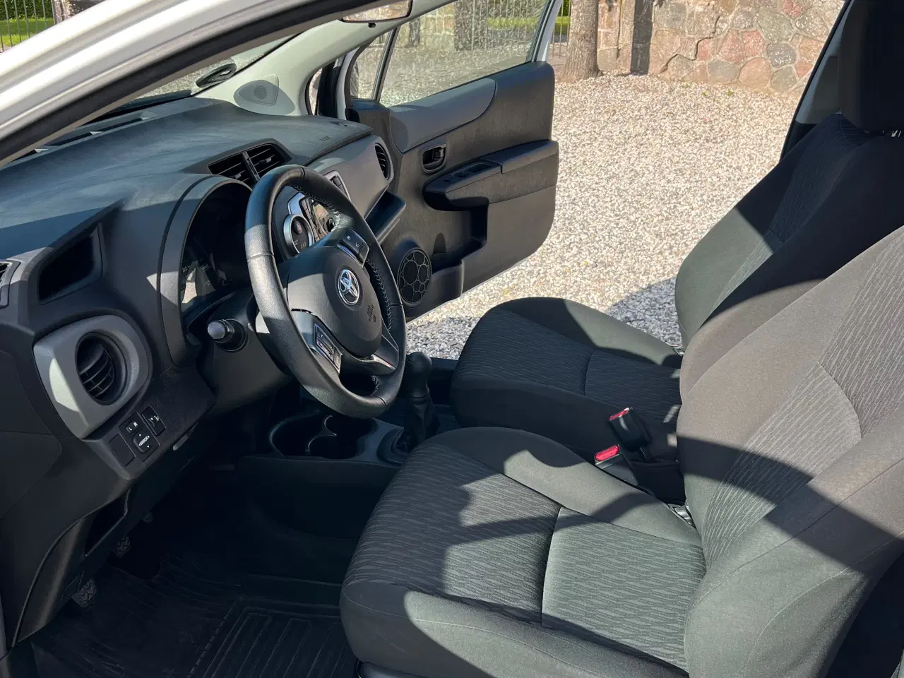 Billede 17 - Sjældent velholdt Toyota Yaris - lavt kilometertal
