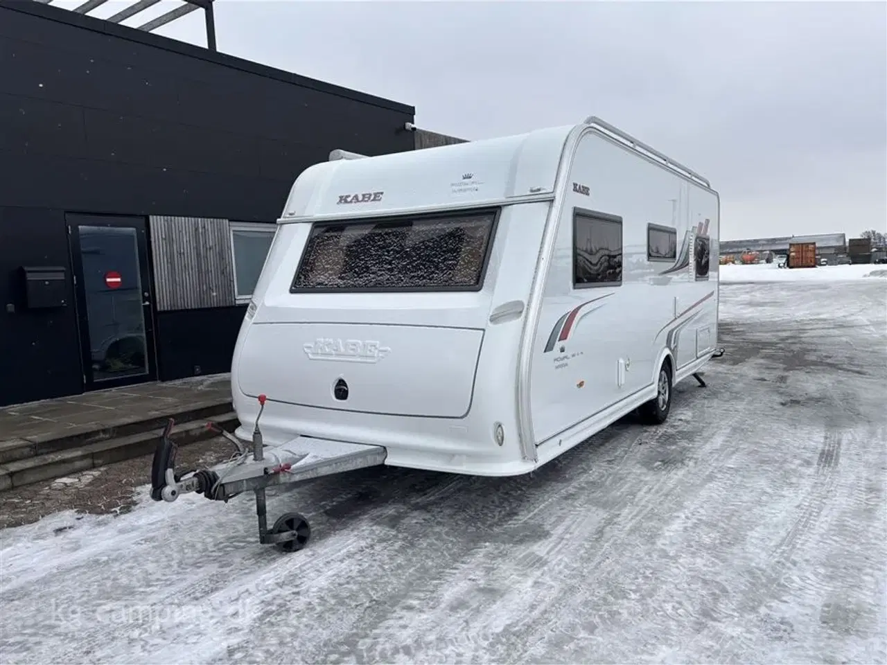 Billede 2 - 2014 - Kabe Royal IMPERIAL 560 XL KS   Kabe top model med Markise - Mover - Solcelle - Inverter - Fortelt mm.