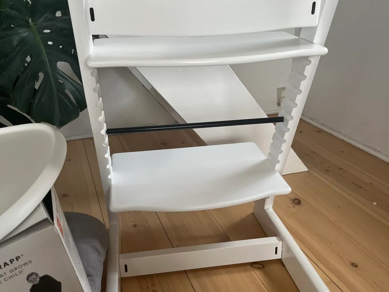 Billede 3 - Trip Trap stol m. komplet tilbehør