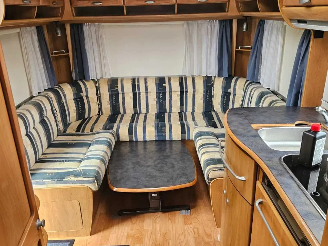 Billede 7 - Hymer 535 Årg 2004 enkelt senge 