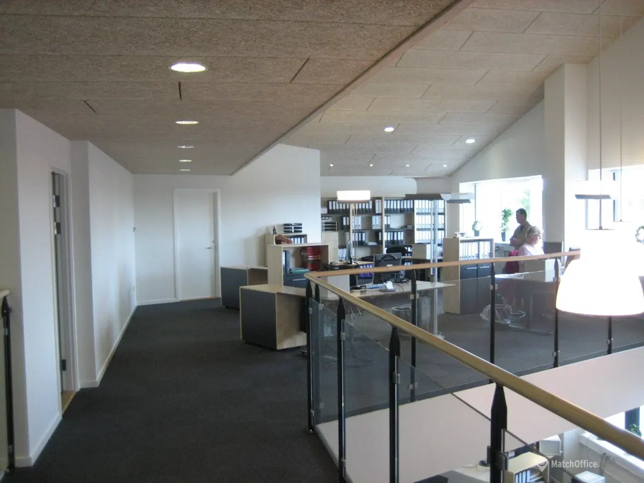 Billede 18 - Nyrenoverede kontorlokaler og logistik-/produktionshaller med god loftshøjde
