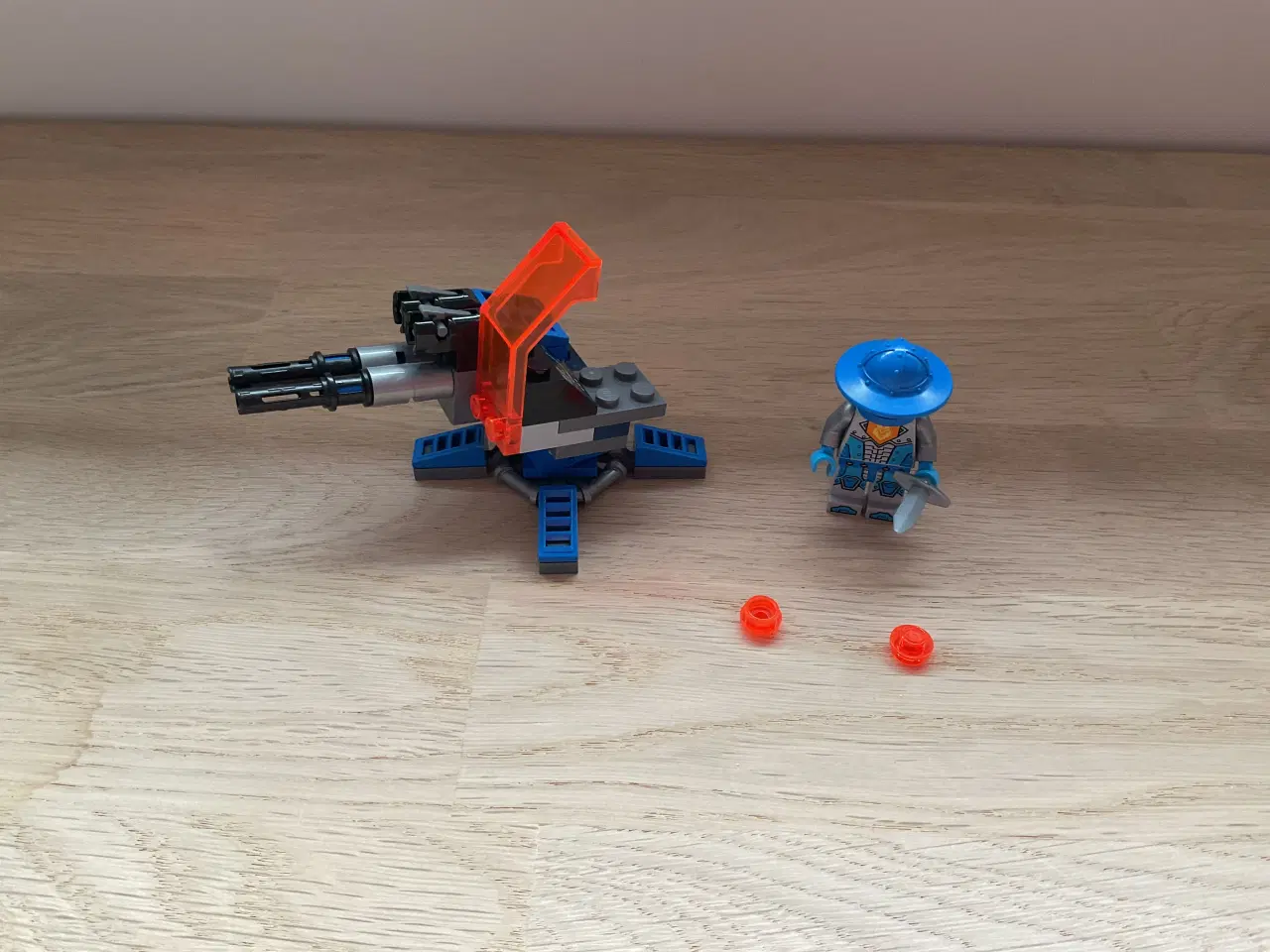 Billede 2 - Lego nexo knights 30373