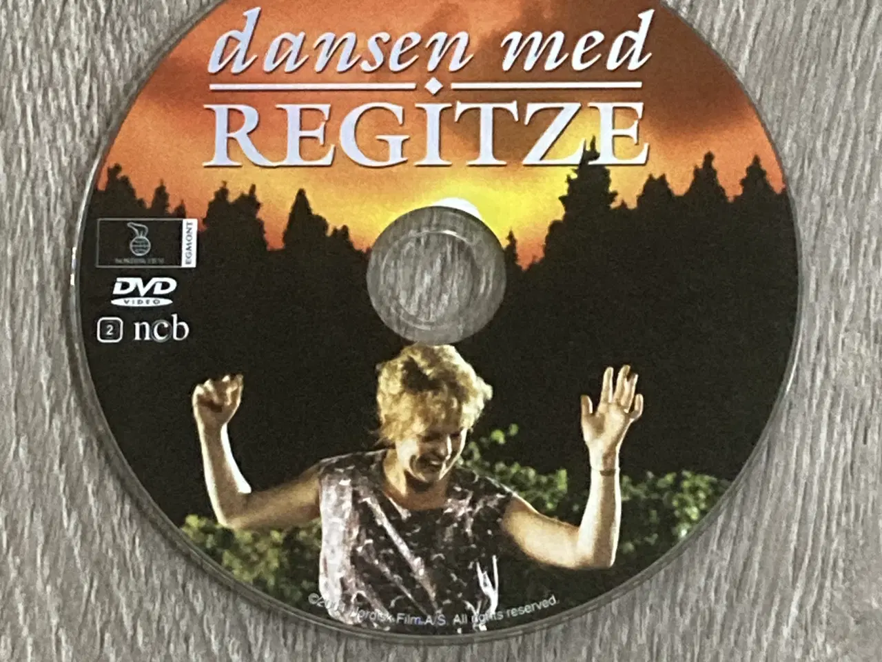 Billede 3 - DVD: Dansen med Regitze