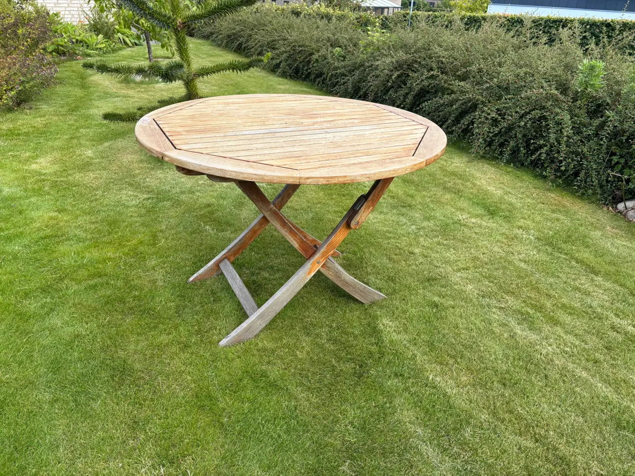 Billede 3 - Havebord 