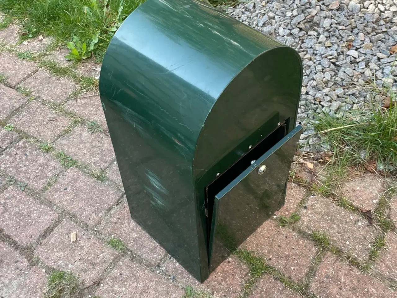 Billede 4 - BobiGrande-B GRØN postkasse