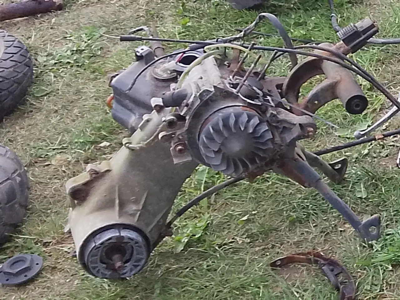 Billede 8 - Dele til Piaggio nrg sælges 