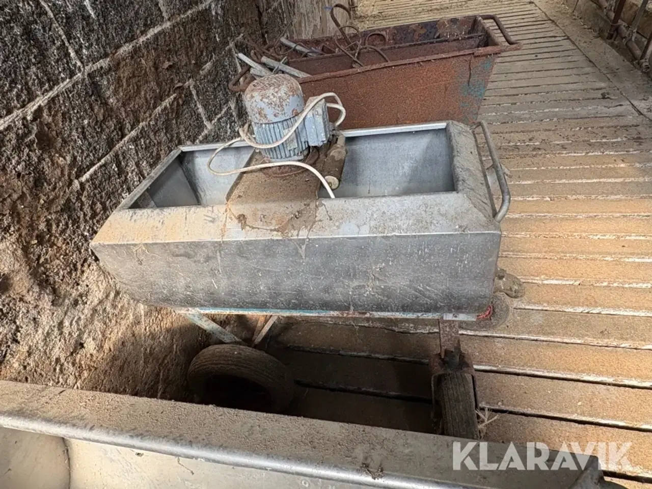 Billede 4 - Kalvefodervogn 2 styk.