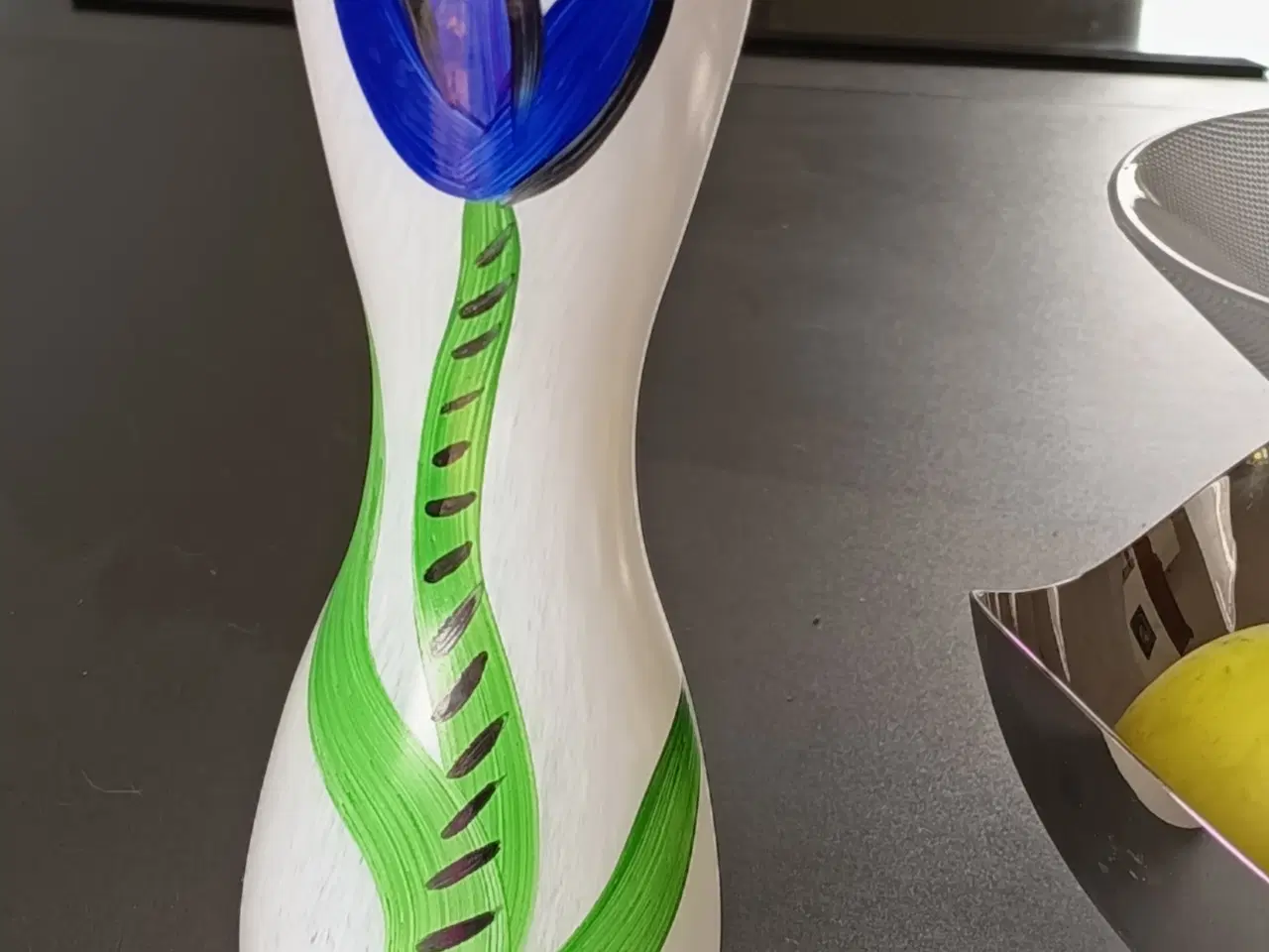 Billede 1 - Ulrica Hydman-Vallien 'Tulipa' kunstglas vase nr. 