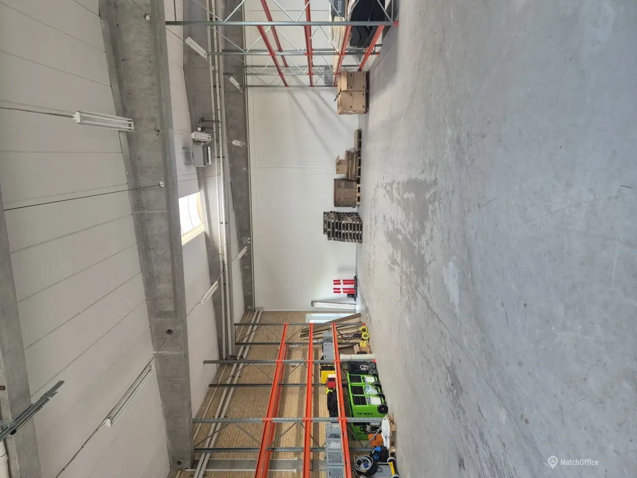 Billede 2 - Lagerlokale/lagerplads udlejes - op til 250 m2