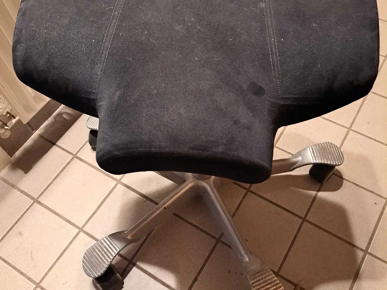 Billede 4 - Håg stol uden ryglæn. 5 hjul