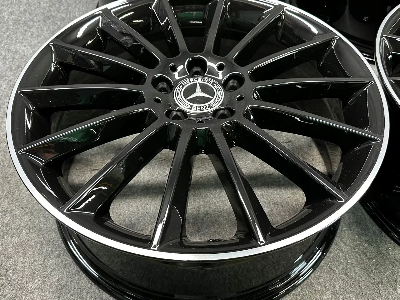 Billede 3 - MERCEDES NY A KLASSE A177 AMG 19 7.5" x 19" 5x112