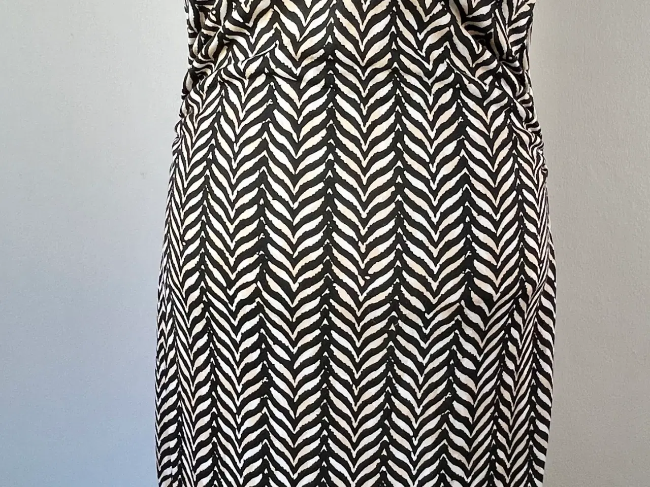 Billede 1 - Diane von Furstenberg, silkekjole, str M