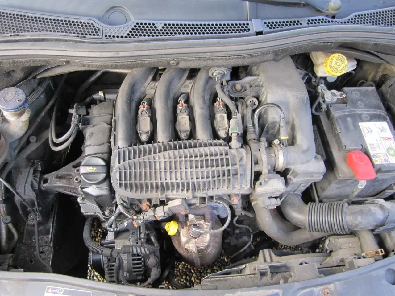 Billede 6 - Peugeot 2008 1,2 VTi Allure Sky 82HK