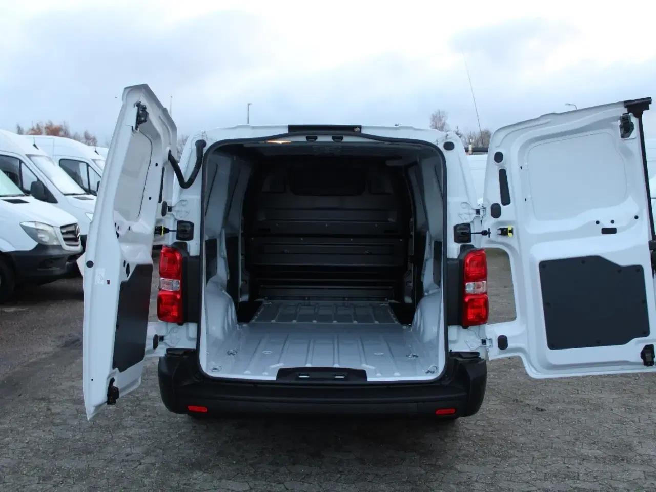 Billede 12 - Opel Vivaro-e 75 Enjoy L3