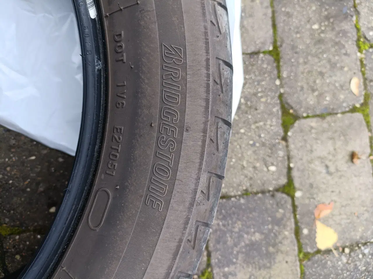 Billede 3 -  4 stk Bridgestone sommer dæk 215/55/18