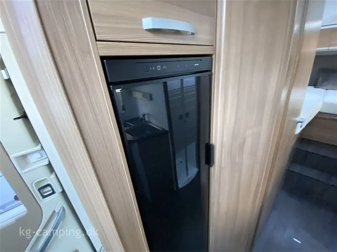 Billede 14 - 2020 - Adria Coral AXESS 670 SL VELHOLDT Adria Coral Axcess 67 SL