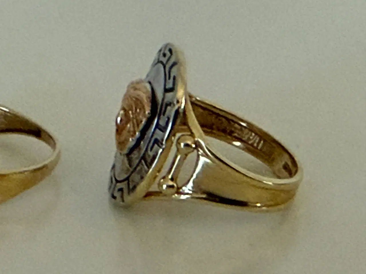 Billede 15 - Forskellige ringe i 14 karat guld.