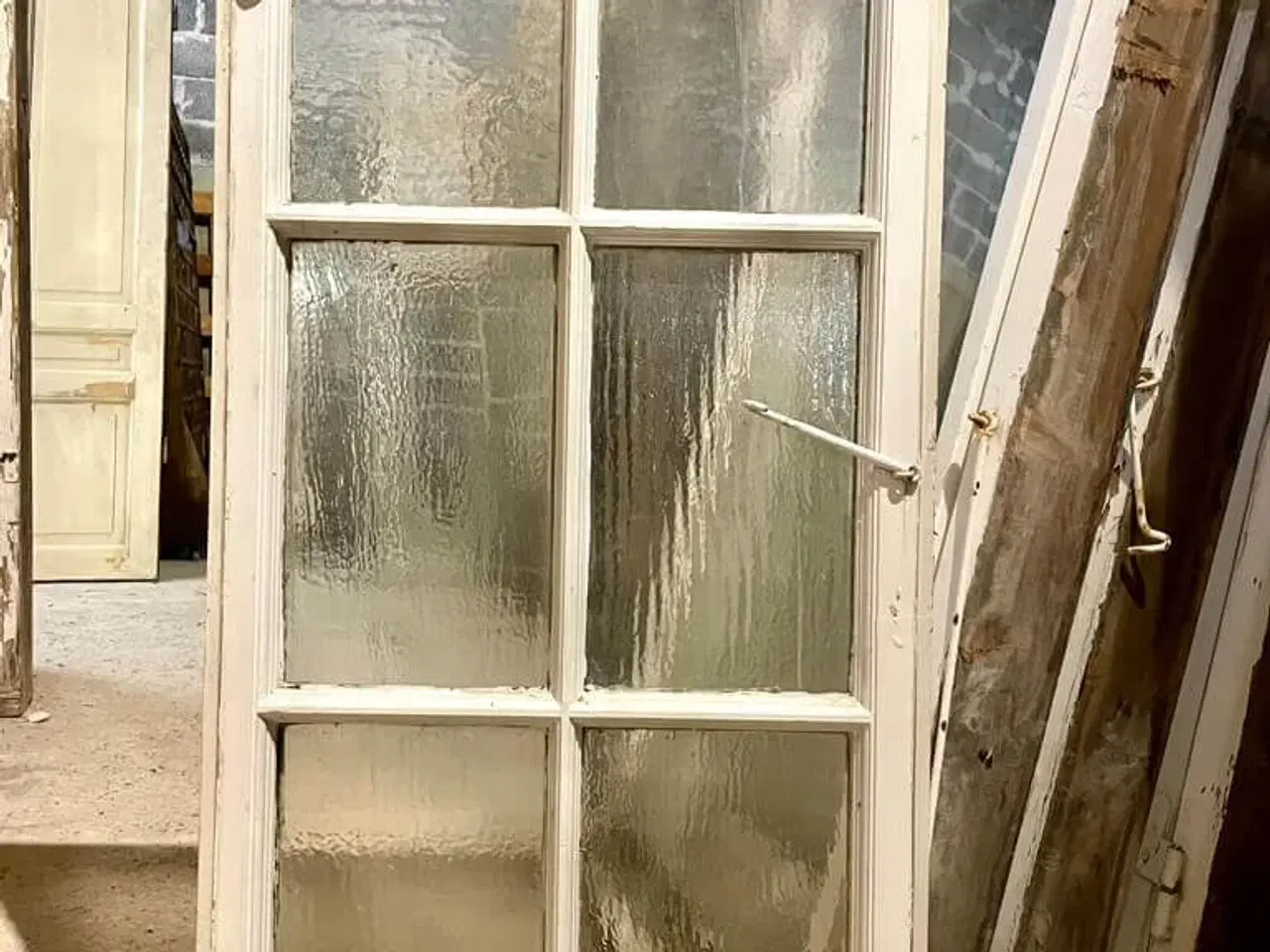 Billede 2 - 6-ruders vinduesramme m. matteret råglas