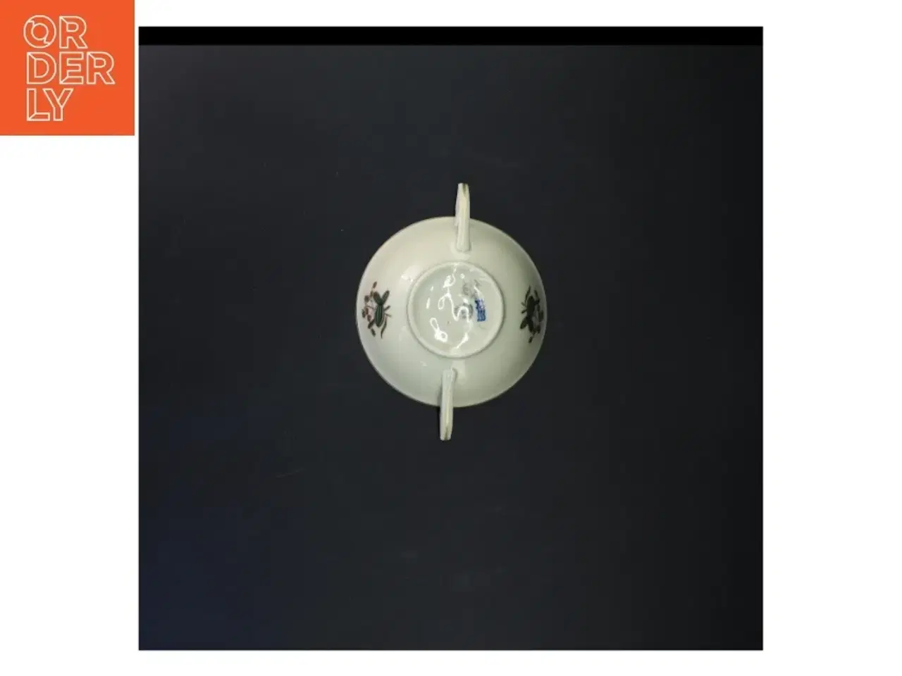 Billede 6 - 4 suppeteriner med undertallerkener fra Royal Copenhagen (str. Kop ø, 13 cm. underkop. ø. 17 cm. 4 sæt)