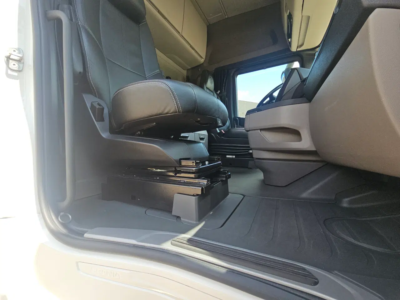 Billede 8 - Scania S500 6x2, Trækker