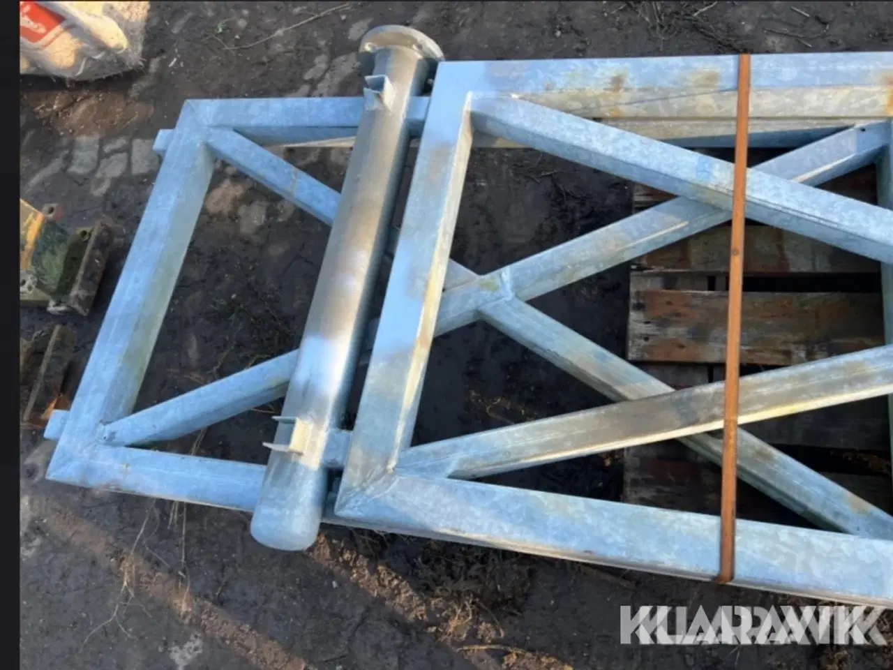 Billede 7 - Stakit galvaniseret