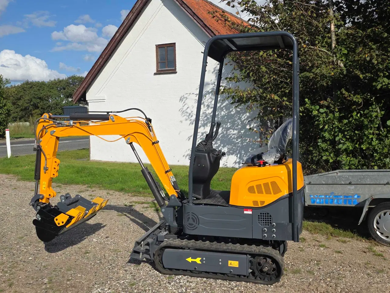 Billede 1 - Udlejeing minigraver 