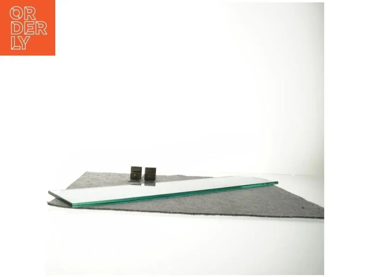Billede 2 - Glashylde med beslag (str. 60 x 12 cm)