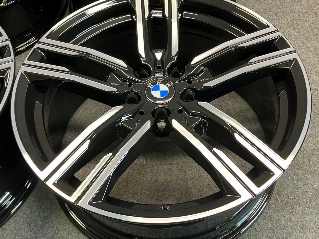 Billede 5 - ALUFÆLGE BMW 8 G14 G15 G16 727M M727 19"