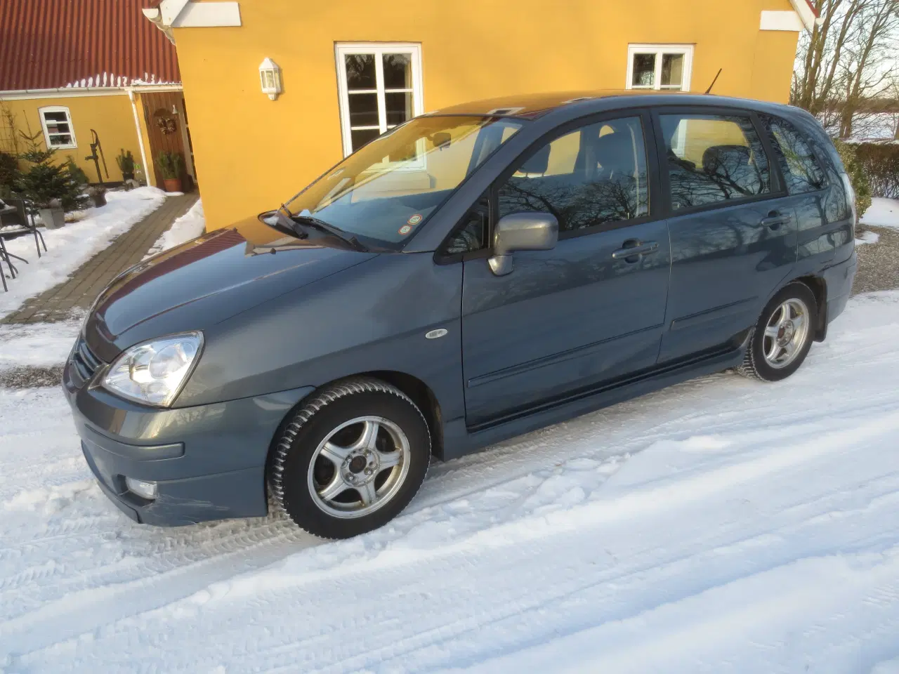 Billede 2 - Suzuki Liana 1.6 i St-car. Uden syn. 