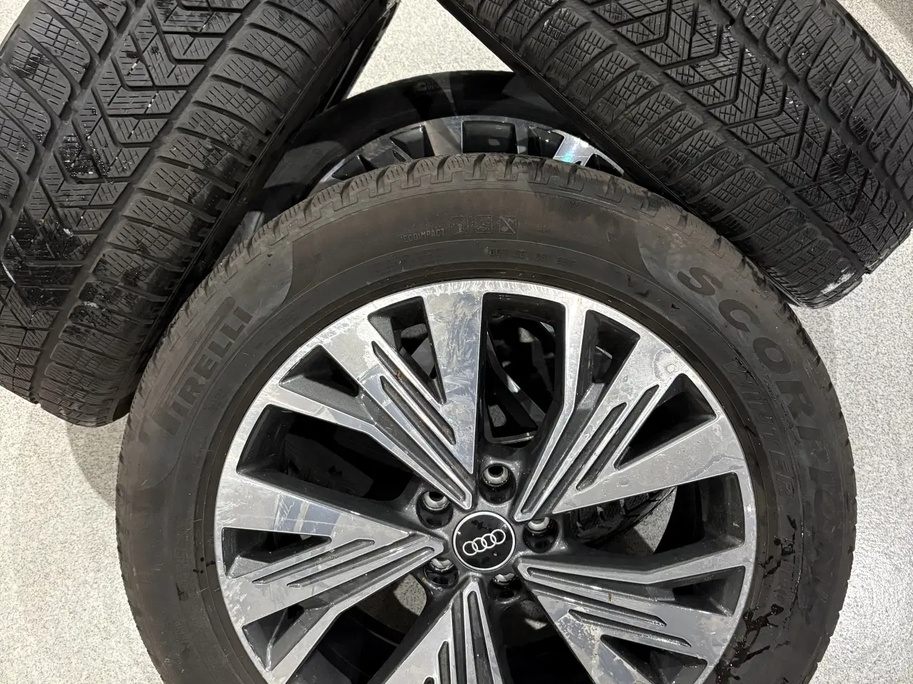 Billede 2 - Vinterhjul Audi Q4