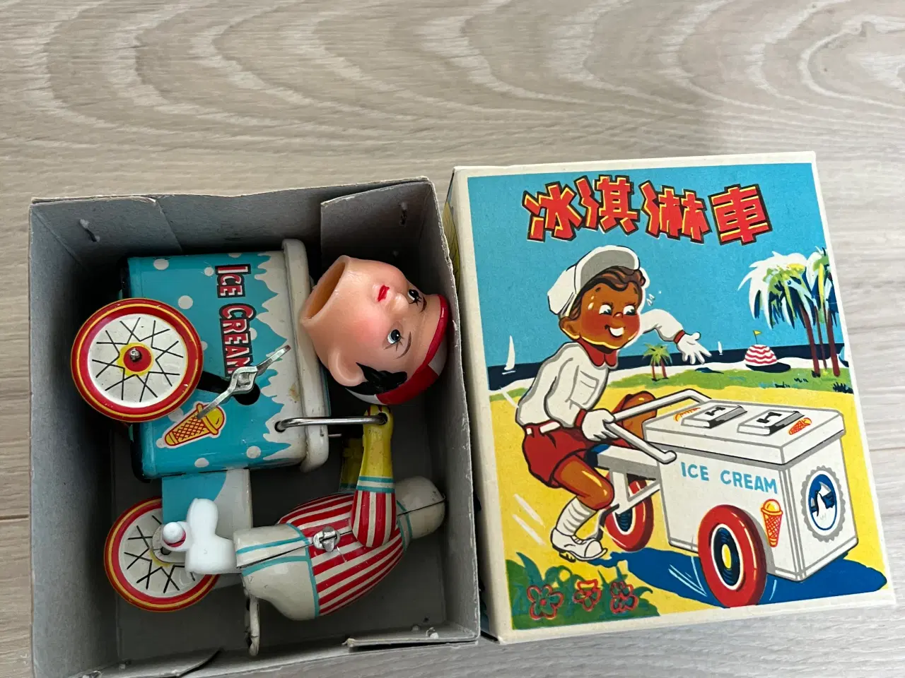 Billede 1 - Tin Legetøj Is Sælger