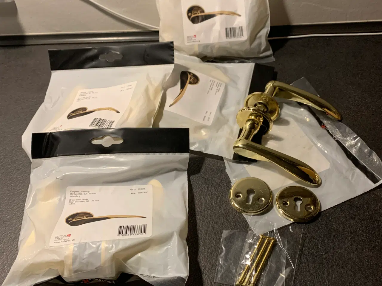 Billede 3 - Messing dørgreb - NYE