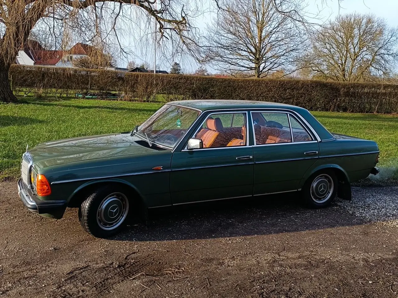 Billede 2 - W123 MB 230