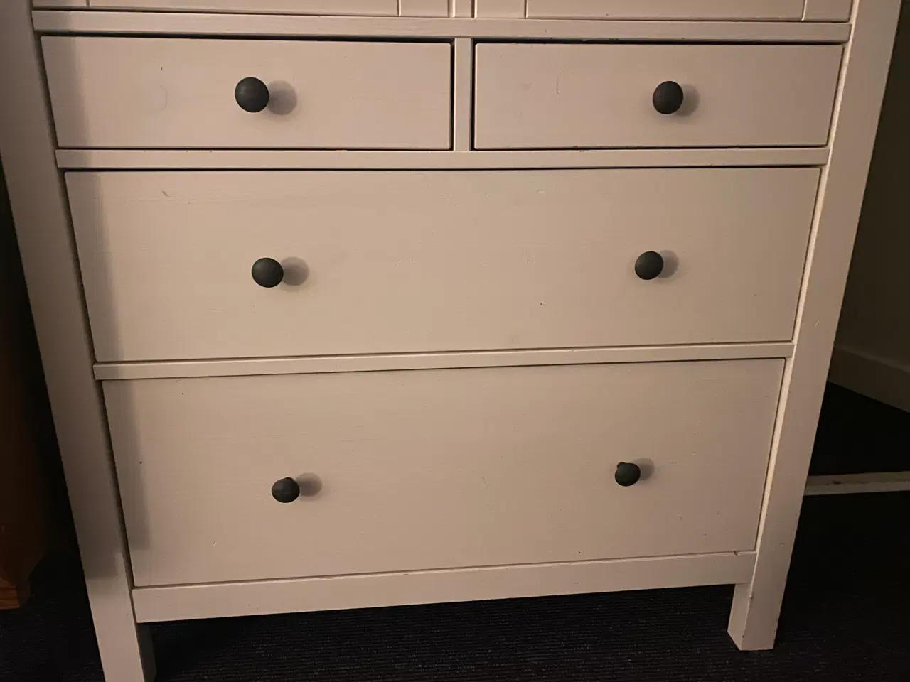 Billede 4 - Ikea Hemnes hvid 4 skuffer glaslåger