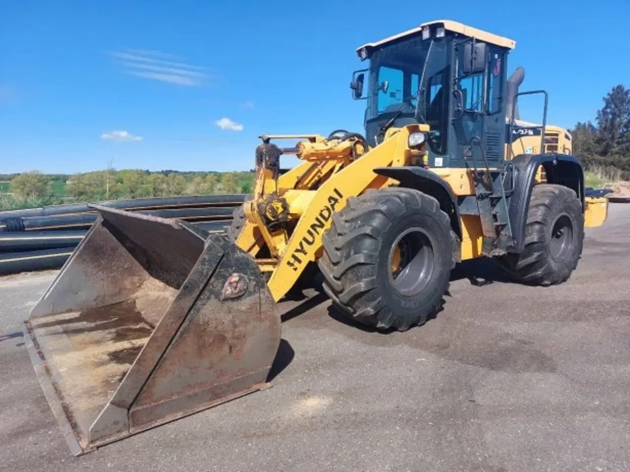 Billede 1 - 15tons maskine med traktordæk. Kun 6854 timer.