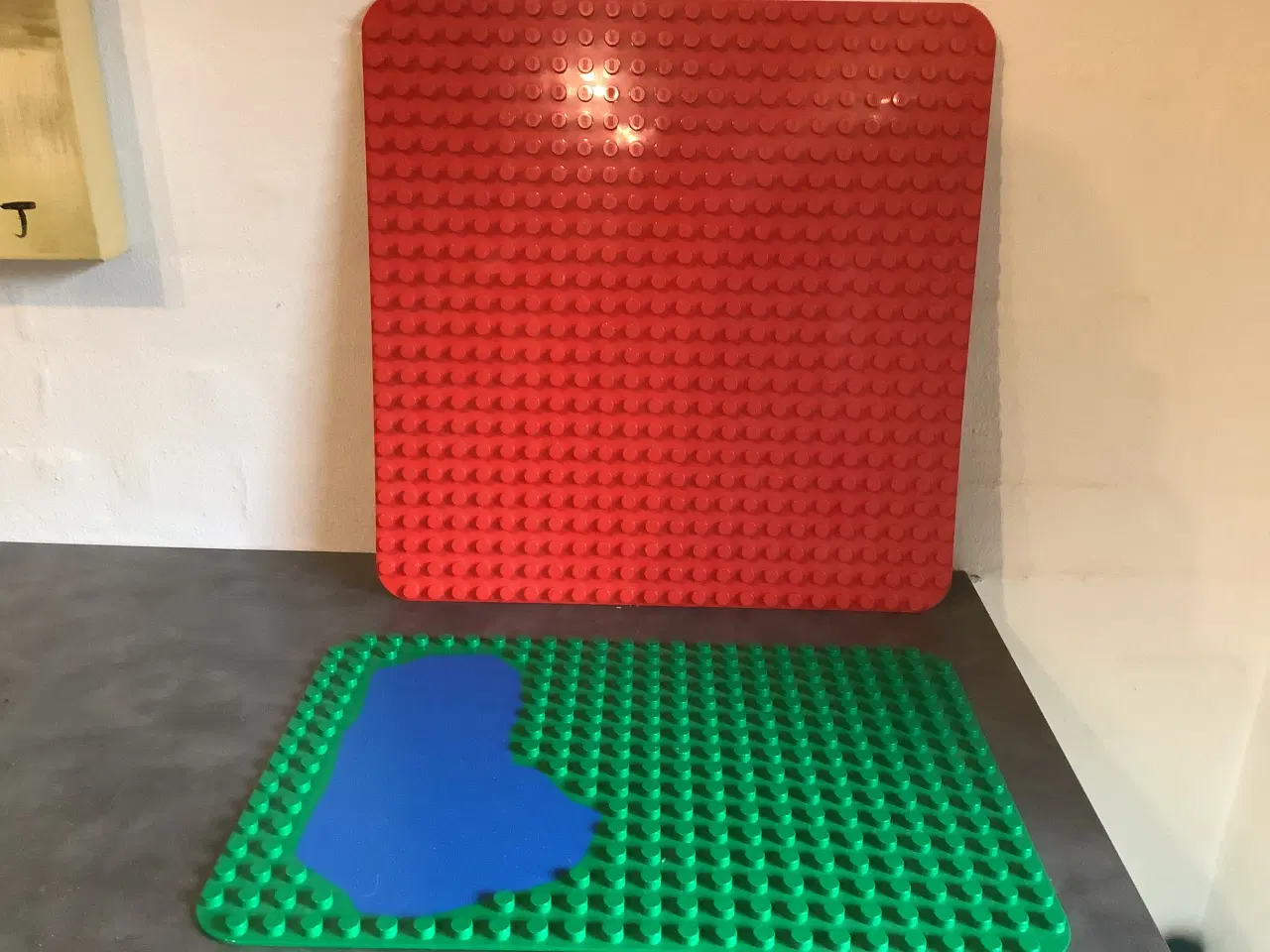 Billede 3 - Duplo med opbevarings kasse og 2 plader