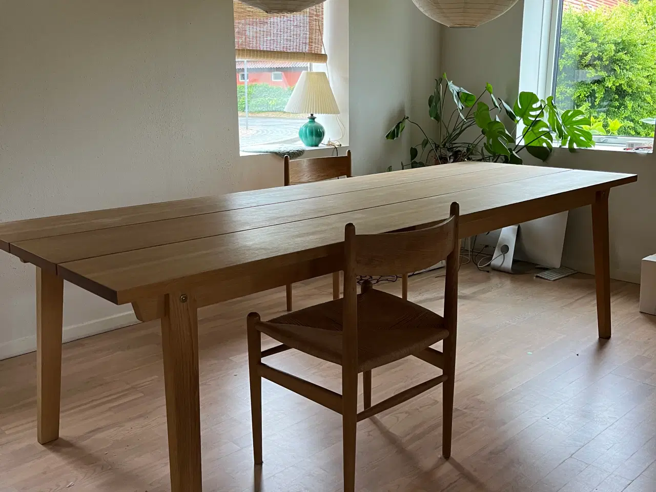 Billede 1 - Normann Copenhagen Slice spisebord i eg