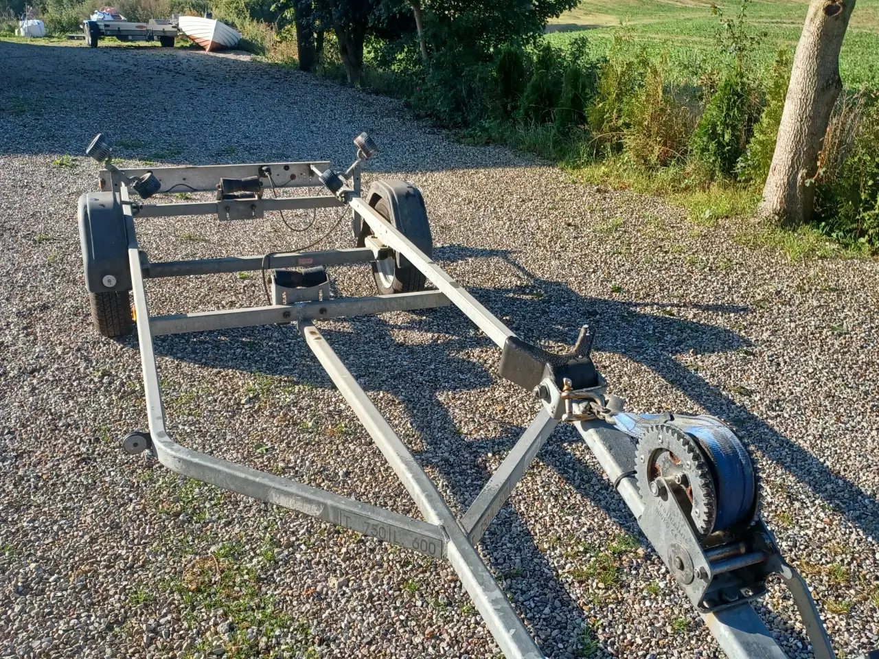 Billede 1 - 750 kg bådtrailer år 2014