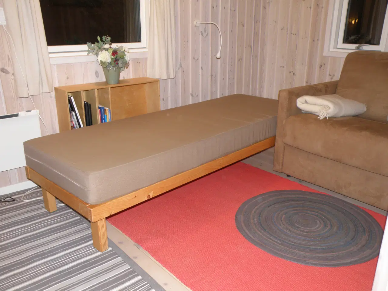 Billede 2 - Delvis sammenklappelig fyrretræsbriks