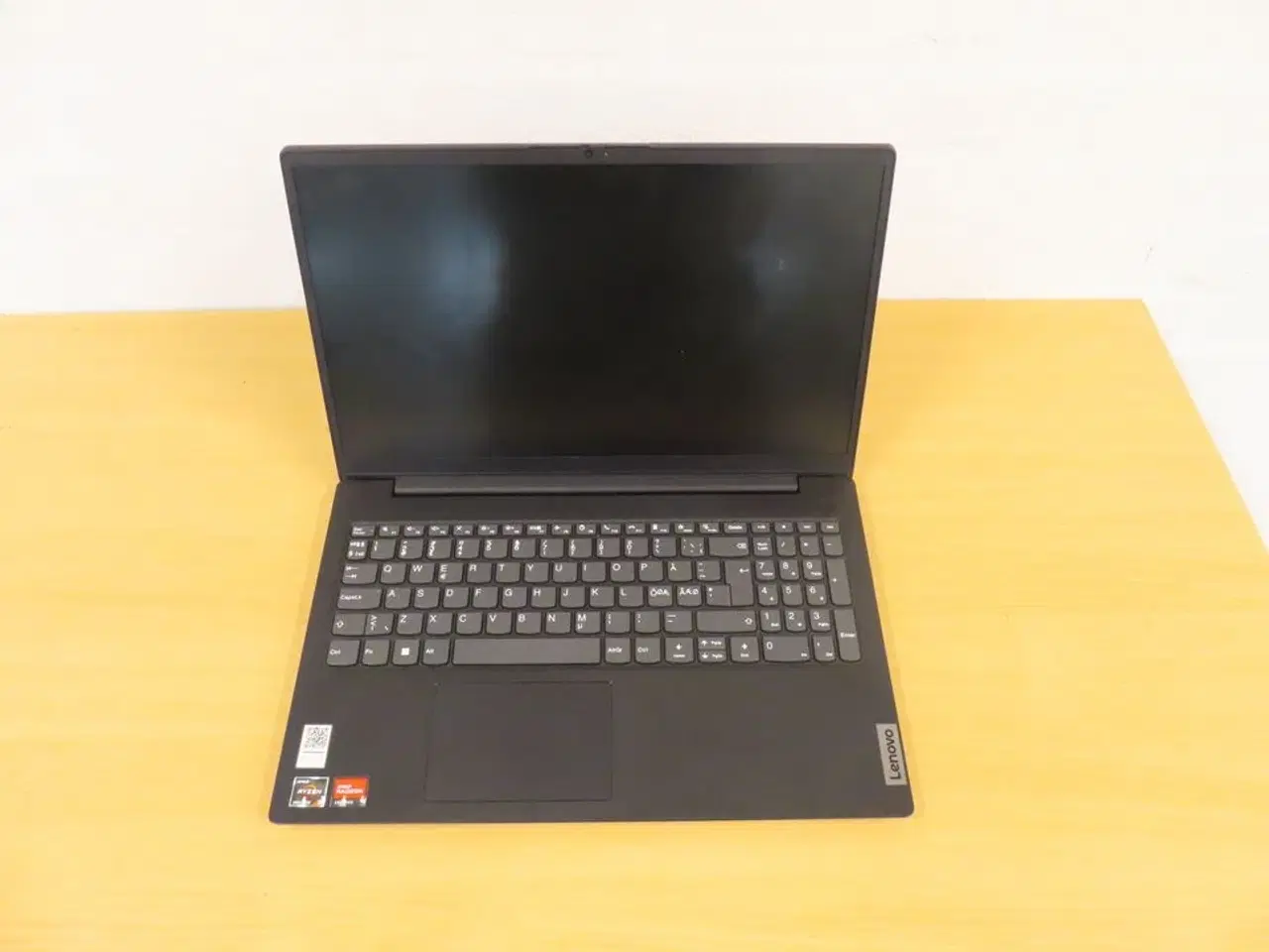 Billede 1 - Computer LENOVO V15 G2 ALC