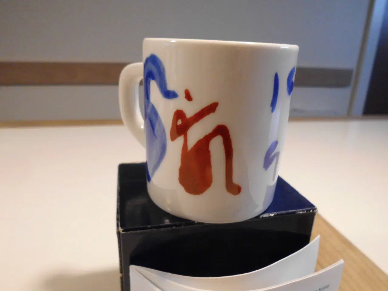 Billede 1 - Årskrus. Små. 1998